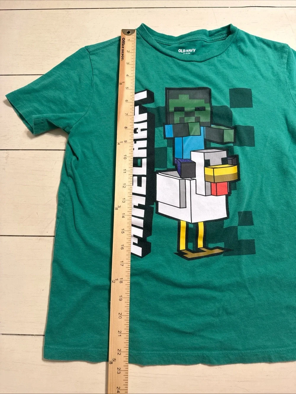 Old Navy Green Crewneck Tee